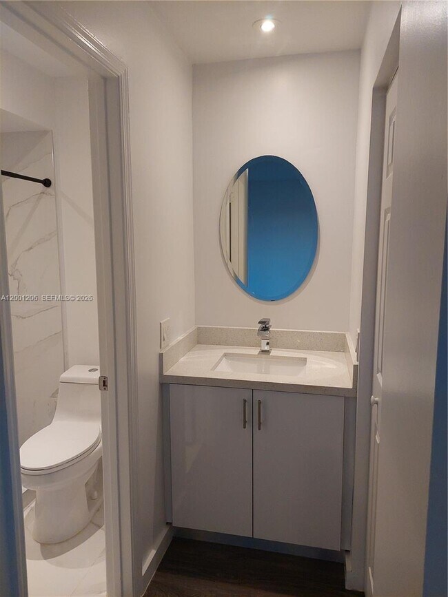 Building Photo - 1125 NE 210th Terrace