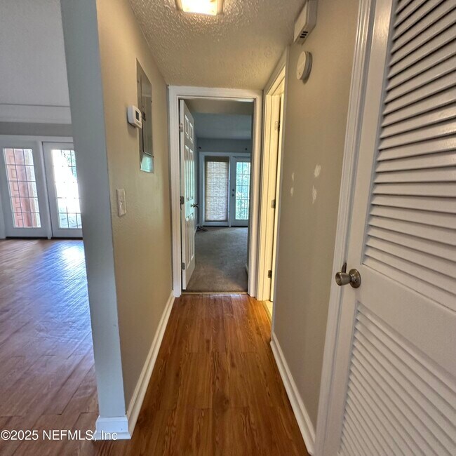 Building Photo - 3917 Corrida Ct