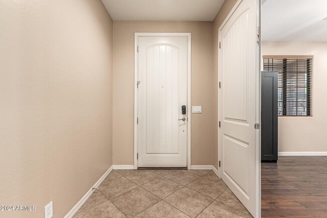 Building Photo - 4706 S Twinleaf Dr