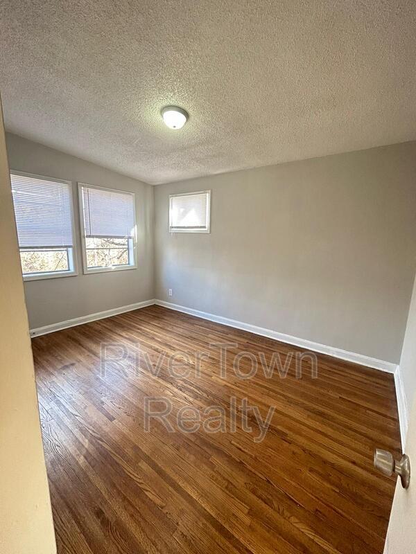 Building Photo - 1778 Brown Ave