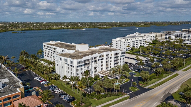 Building Photo - 2860 S Ocean Blvd