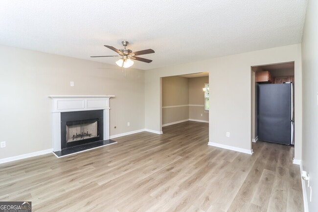 Building Photo - 6937 Fields Dr