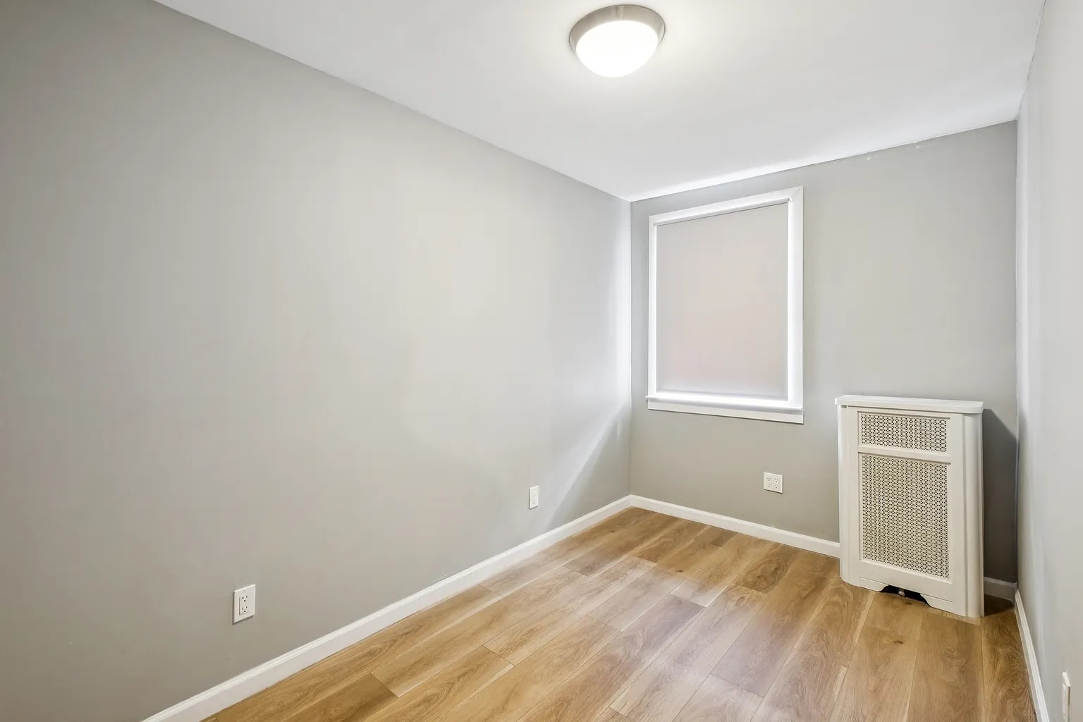 Building Photo - 1543 S Corlies St