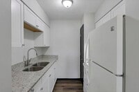 Building Photo - 1442 Tiki Ln