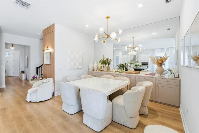 Building Photo - 16312 Volterra Point