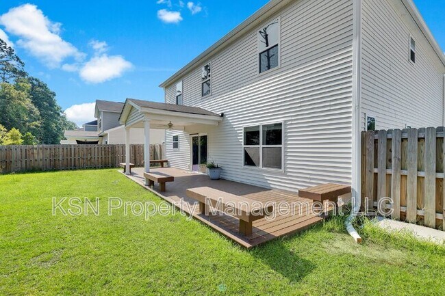 Building Photo - 126 Riverwood Rd