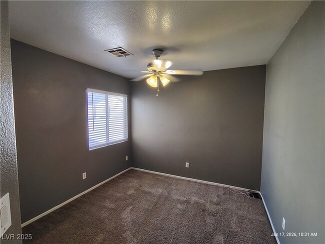 Building Photo - 5951 Gentleslope St