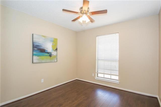 Building Photo - 2405 Cranberry Ln