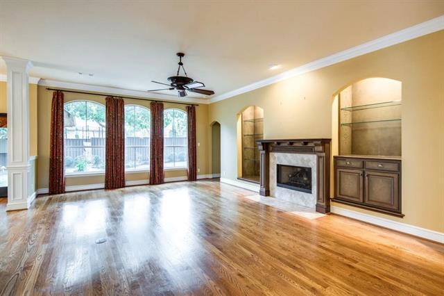 Building Photo - 725 Saxon Trail