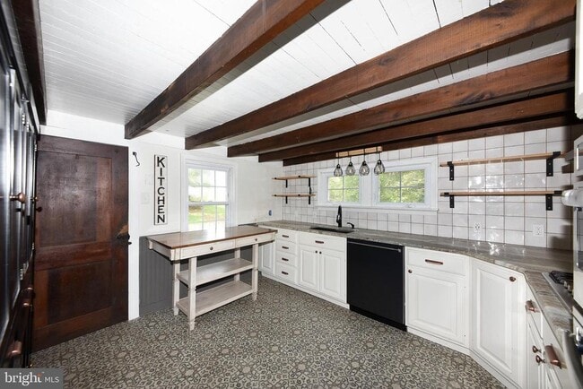 Building Photo - 966 Paige Ct