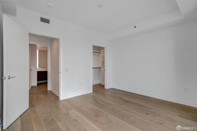 Building Photo - 280 Spear St