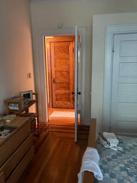 Building Photo - 204 Bradford St