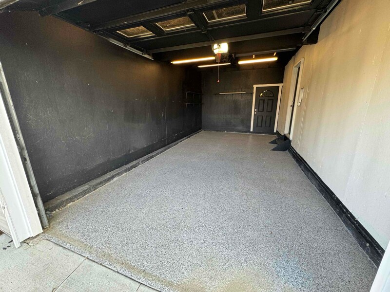 Building Photo - 12189 US Hwy 36