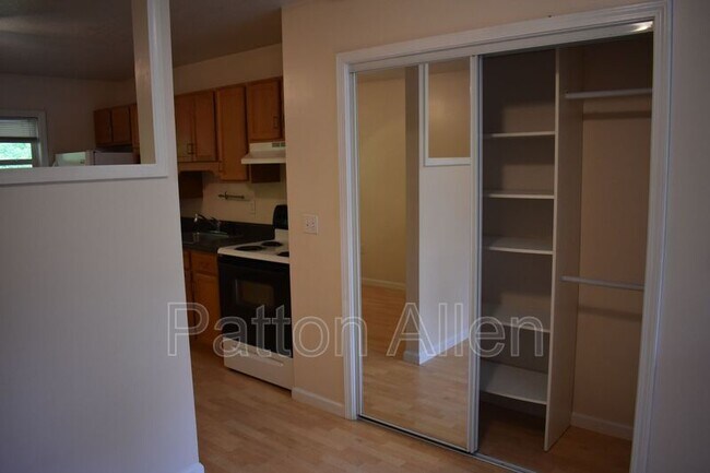 Building Photo - 171 Citadel Dr