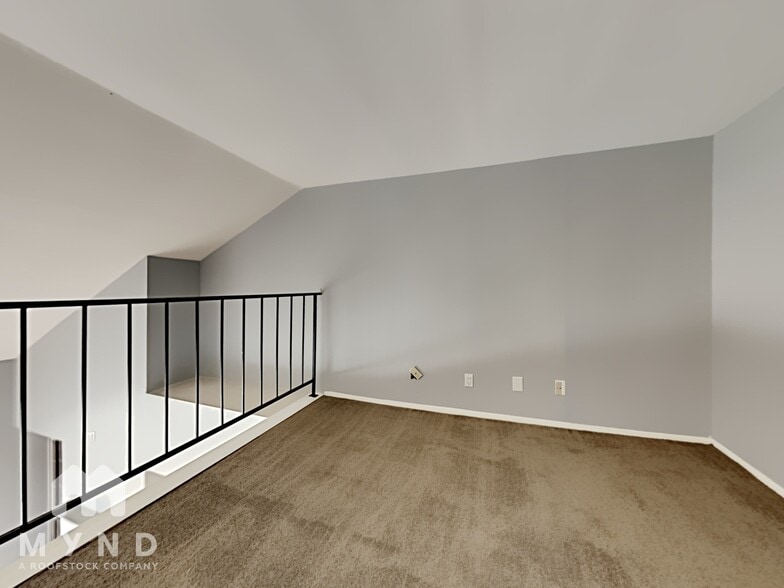 Building Photo - 14777 Wunderlich Dr