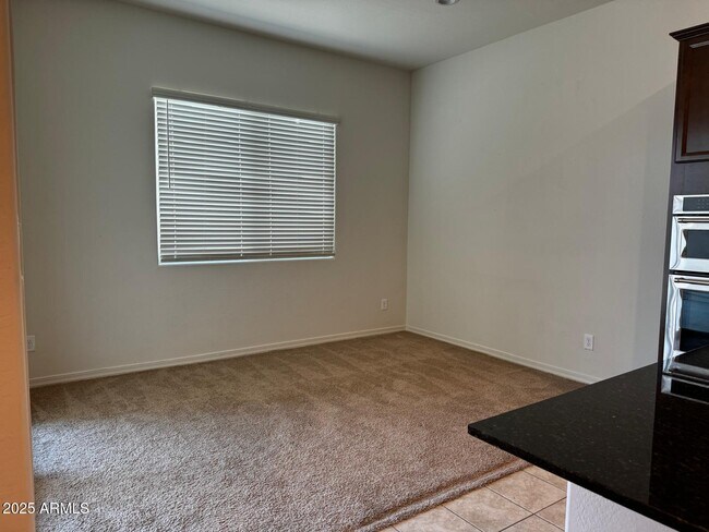 Building Photo - 5526 N 107th Ln