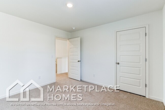 Building Photo - 7334 Wilburton Ln