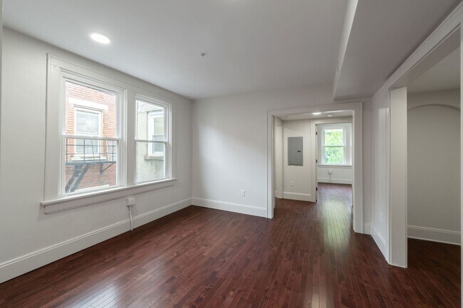 Building Photo - Coming Soon: 2BR Apartment – ETA 10/1/25