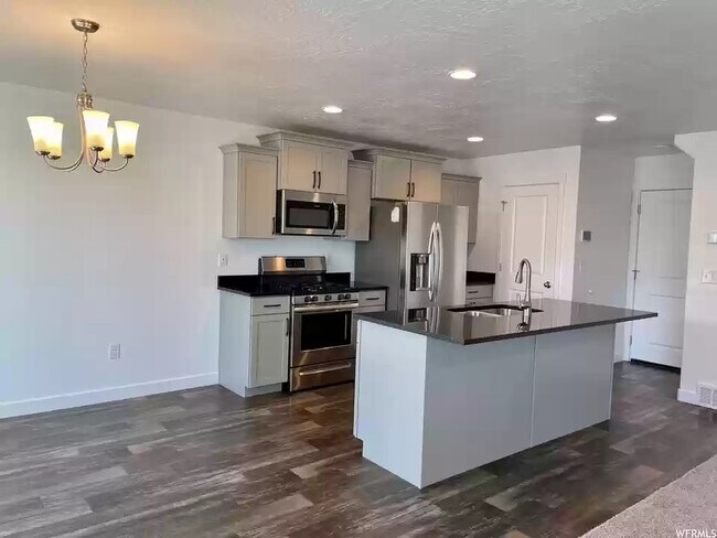 Spacious kitchen - 14937 S Messi St