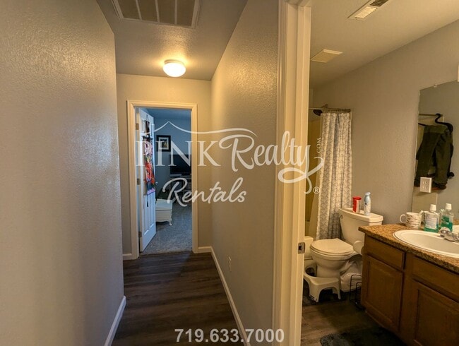 Building Photo - 2653 Shannara Grove