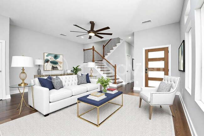 Building Photo - 4215 Rogers St