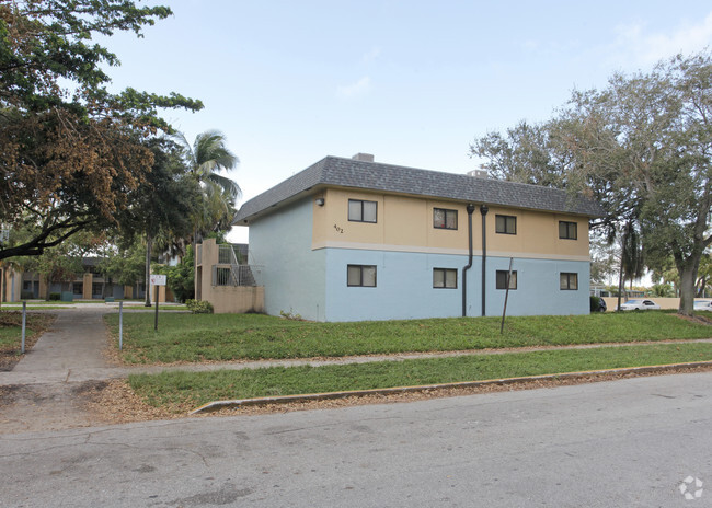 Building Photo - Stanley Terrace Apartments