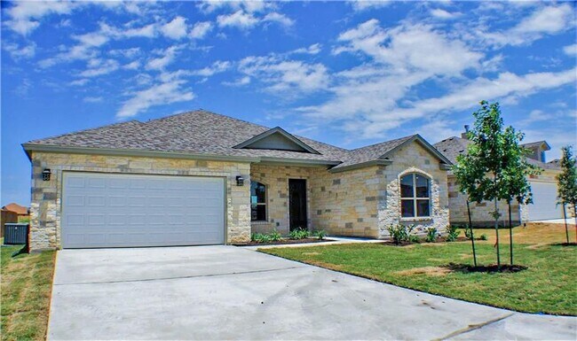 Building Photo - 336 Jake Dr