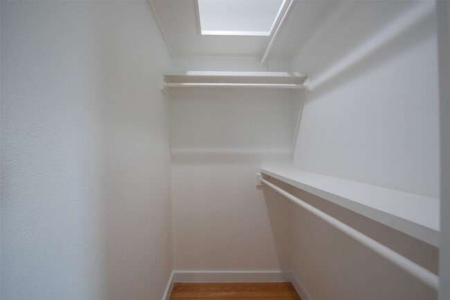 Building Photo - 1459 Munger St