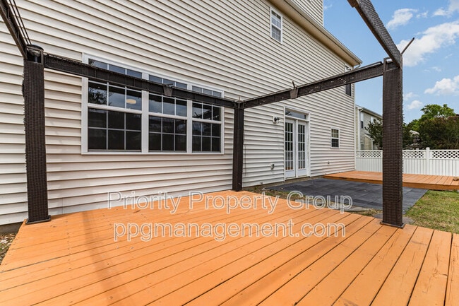 Building Photo - 13305 Mallard Landing Rd