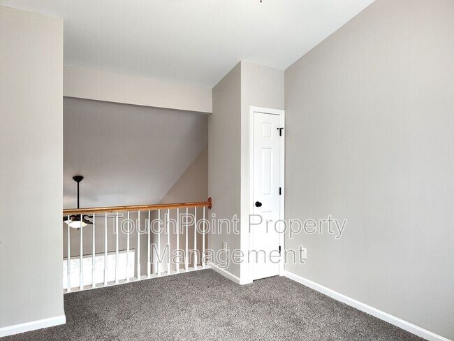 Building Photo - 7383 Sun Dance Dr