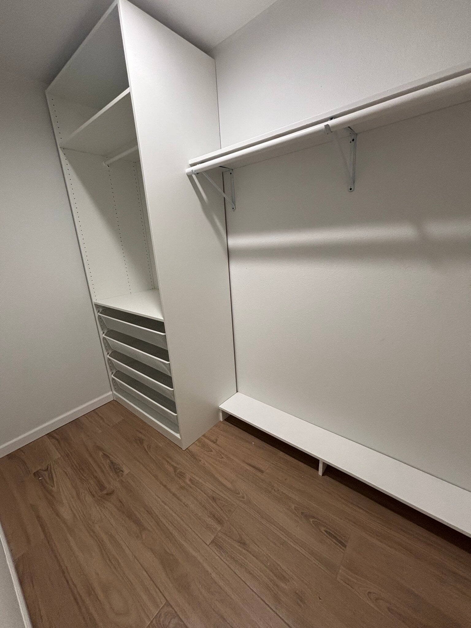 Walk-in closet - 860 N Mar Vista Ave