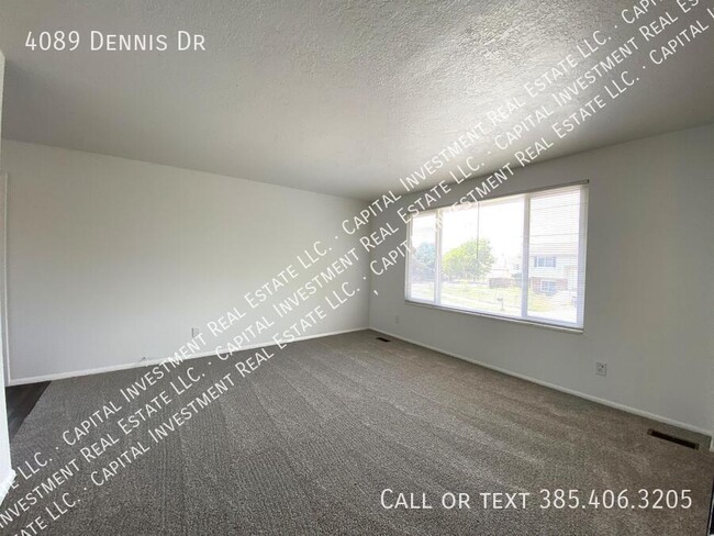 Building Photo - 4089 Dennis Dr