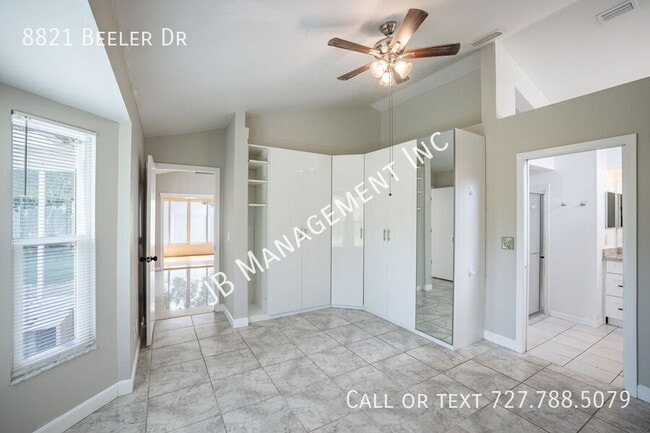 Building Photo - 8821 Beeler Dr