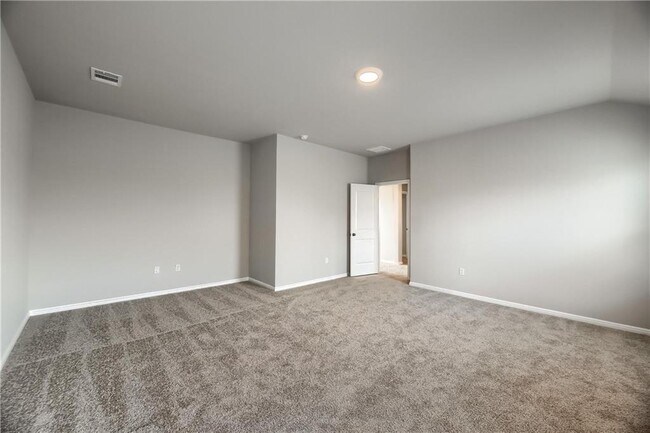 Building Photo - 212 Strand Ln