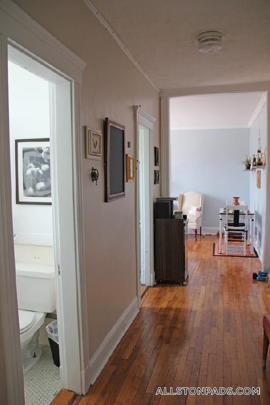 Building Photo - 1450 Commonwealth Ave