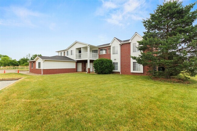 Building Photo - 8330 Lexington Pl