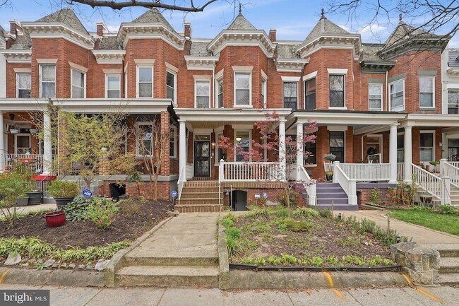 Building Photo - 56 Adams St NW