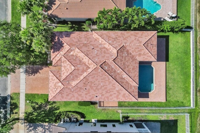 Building Photo - 3360 SW 195th Terrace
