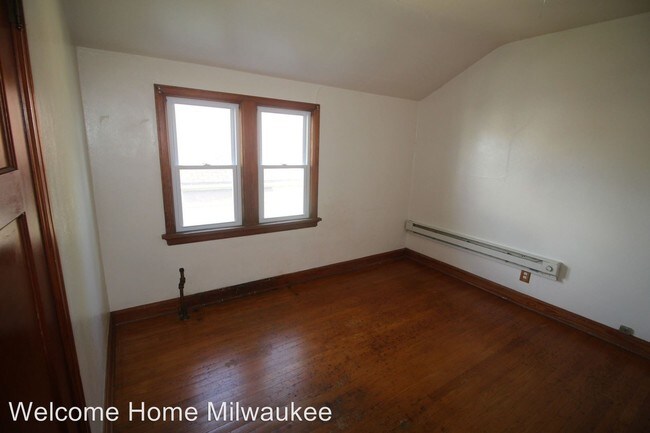 Building Photo - 4703 N 39th St