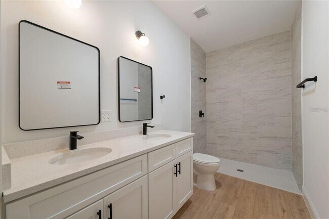 Building Photo - 17143 SW 40th Terrace