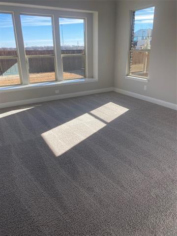 Building Photo - 1921 Emerald Vista Boulevard