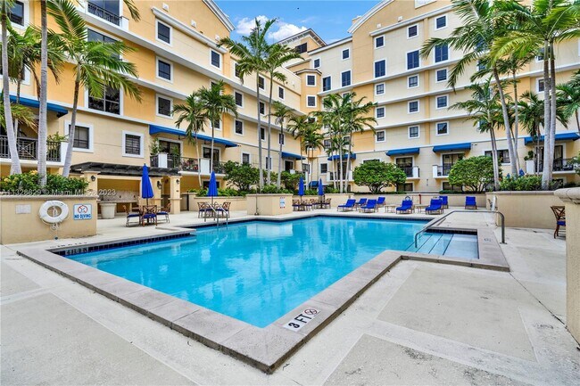 Building Photo - 8390 SW 72nd Ave