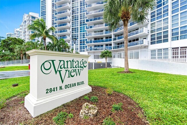 Building Photo - 2841 N Ocean Blvd