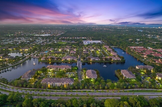 Building Photo - 2805 Veronia Dr