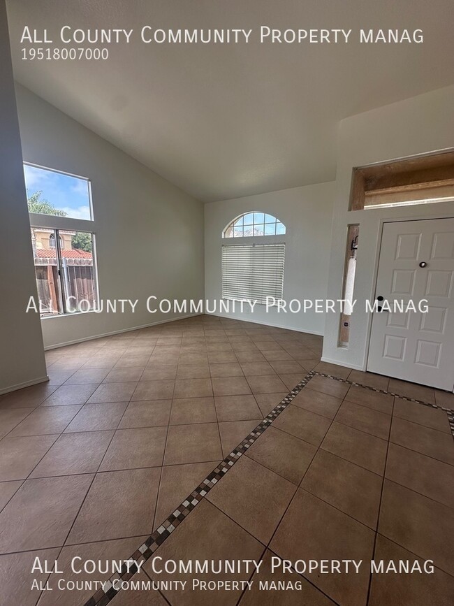 Building Photo - 24459 Brown Dove Cir