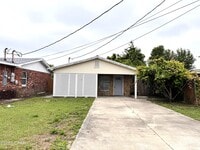 Building Photo - 237 Helen Ave