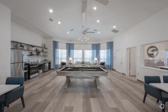 Interior Photo - Canterbury Crossing