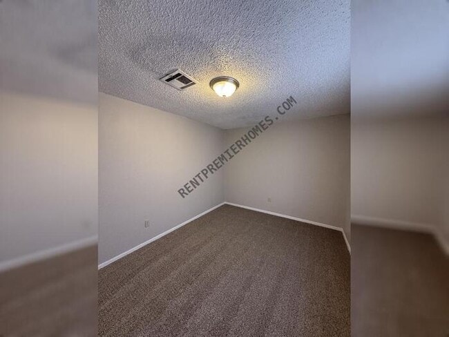 Building Photo - 1064 NW 7th St