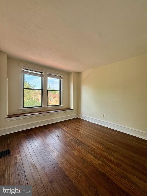 Building Photo - 1610 N Broom St