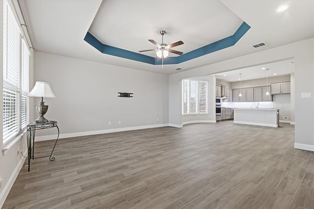 Building Photo - 2244 Knightsgate Rd